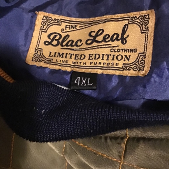 🔥SALE! BLAC-LEAF, QUILTED JACKET SIZE 4XL, HAS ONE SMALL HOLE ON RIGHT SHOULDER - Picture 5 of 5